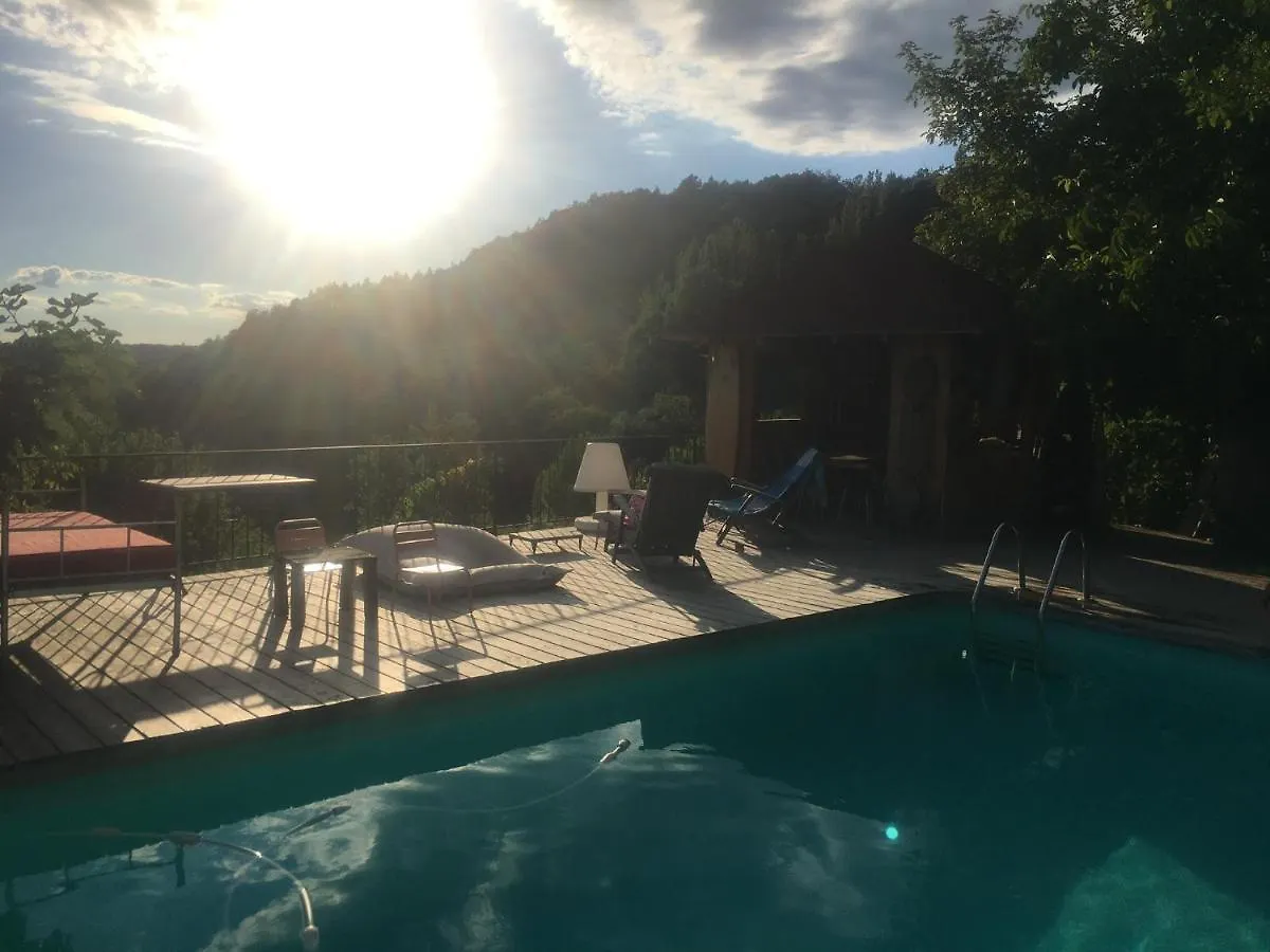 Hébergement de vacances Gîte Libertalia Salles-la-Source